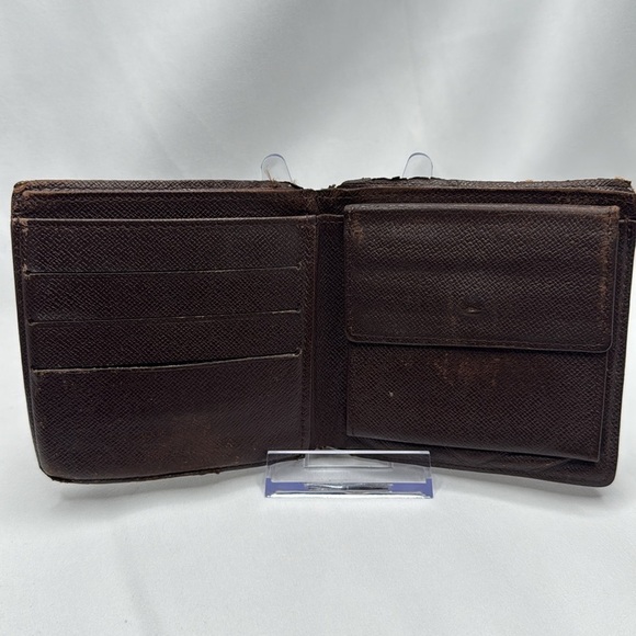 Louis Vuitton Ebene Damier Bi-Fold Marco Wallet Brown | Men’s | Pre-Owned | - Picture 4 of 9